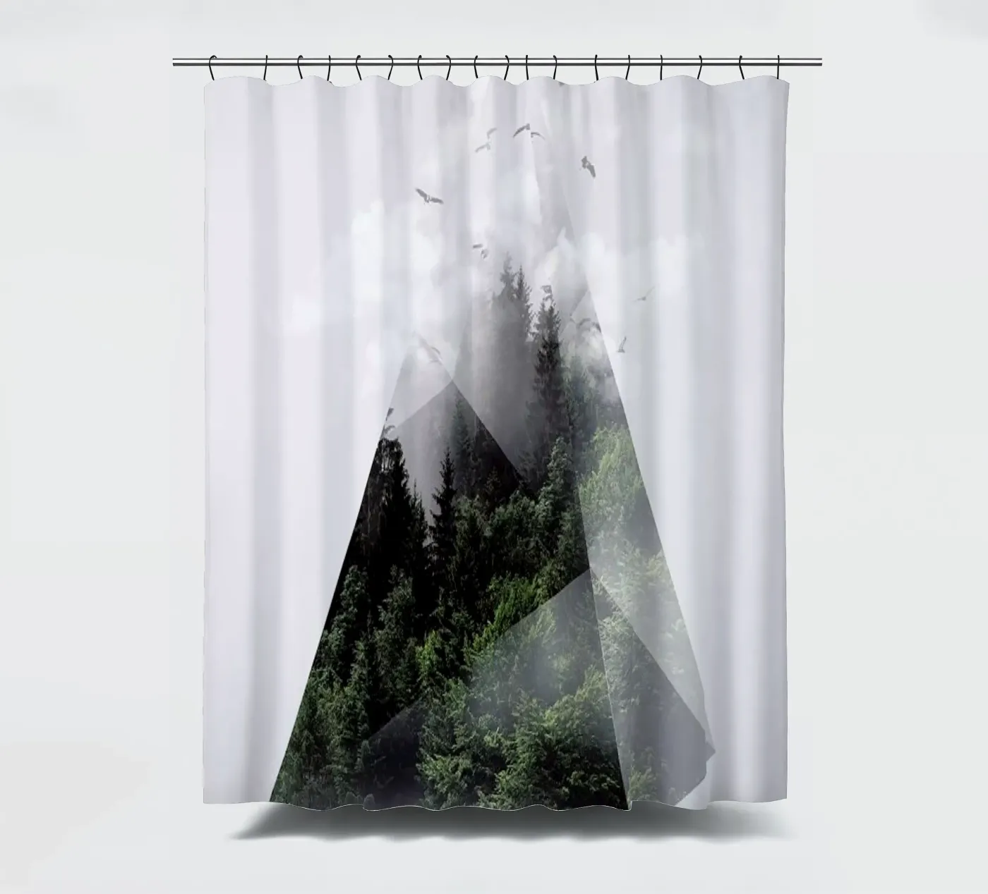 Forest Triangle Duschvorhang von Róbert Farkas