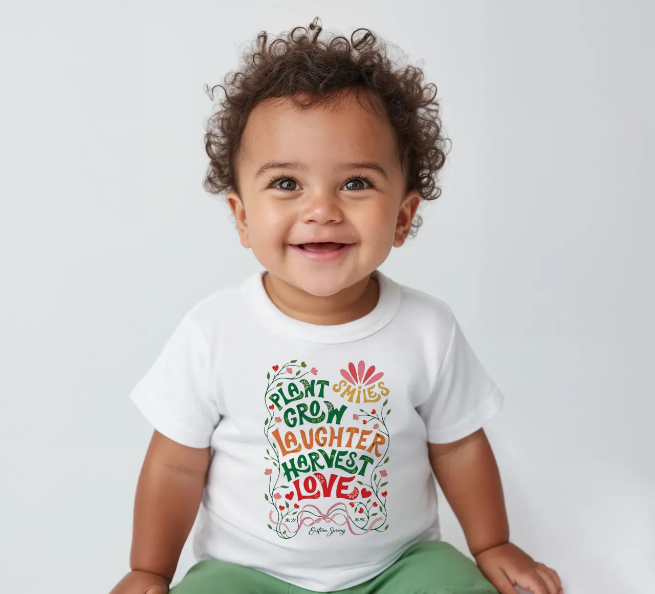 Piantare sorrisi, coltivare risate, raccogliere amore maglietta neonato da easternspringco