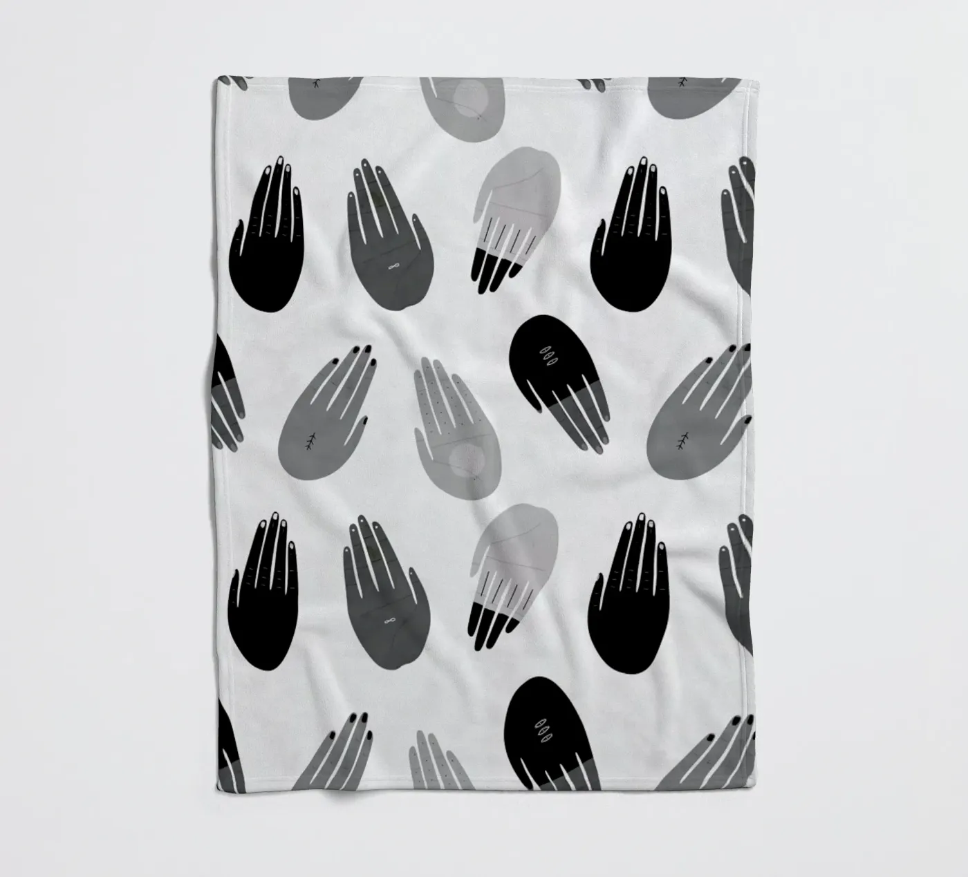 High 5 Fleecedecke von STUDIO LEEMO