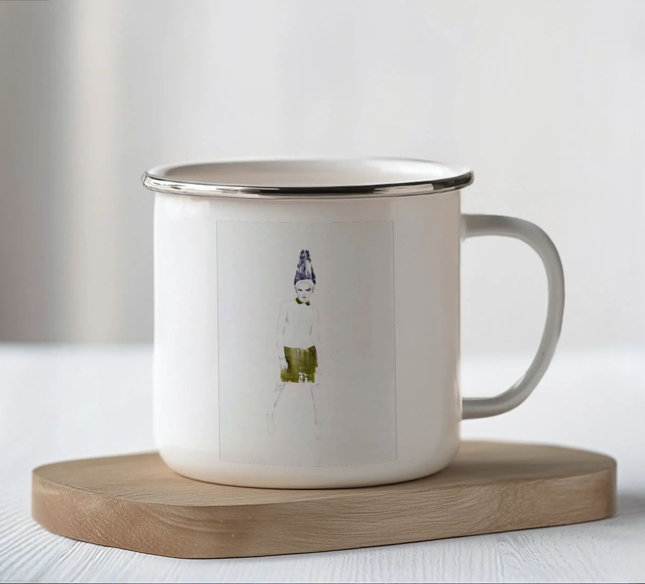 […] III tazza in smalto da Julia Danckwerth