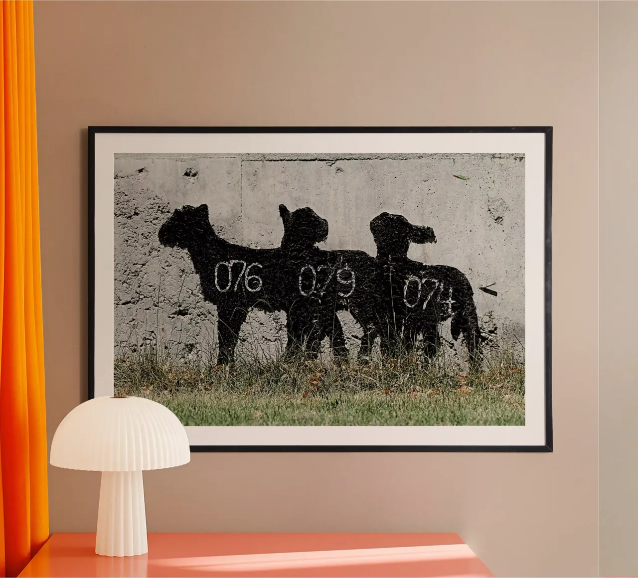 Sheep poster con telaio in alluminio da Michael Belhadi