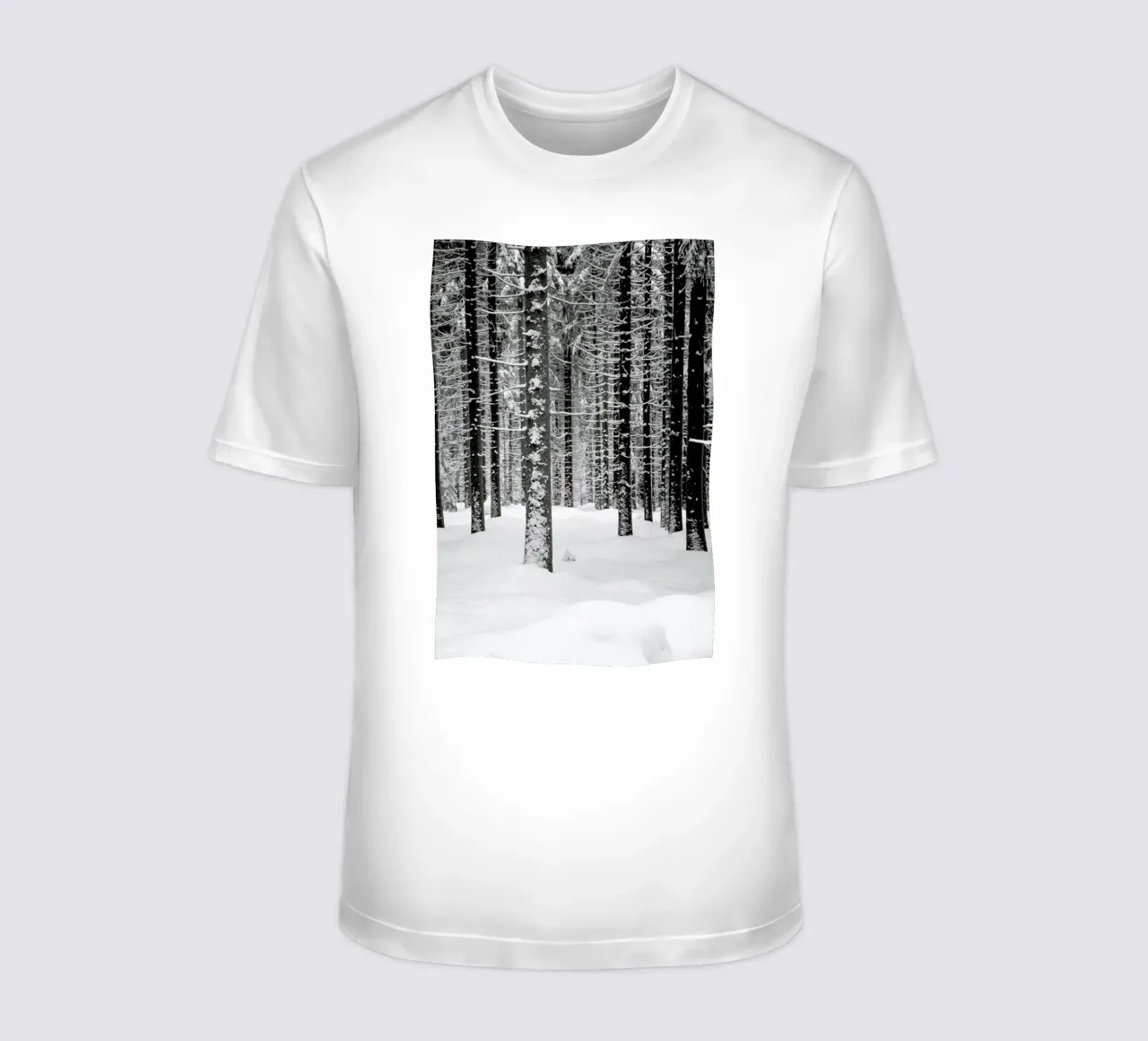 Deep Dark White Forest t-shirt da Studio Nahili
