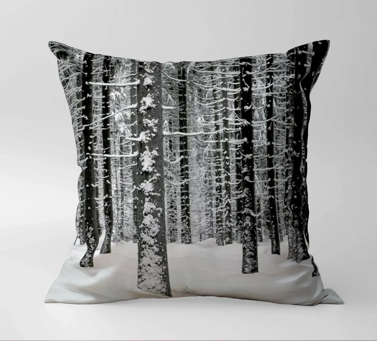 Deep Dark White Forest cuscino da Studio Nahili