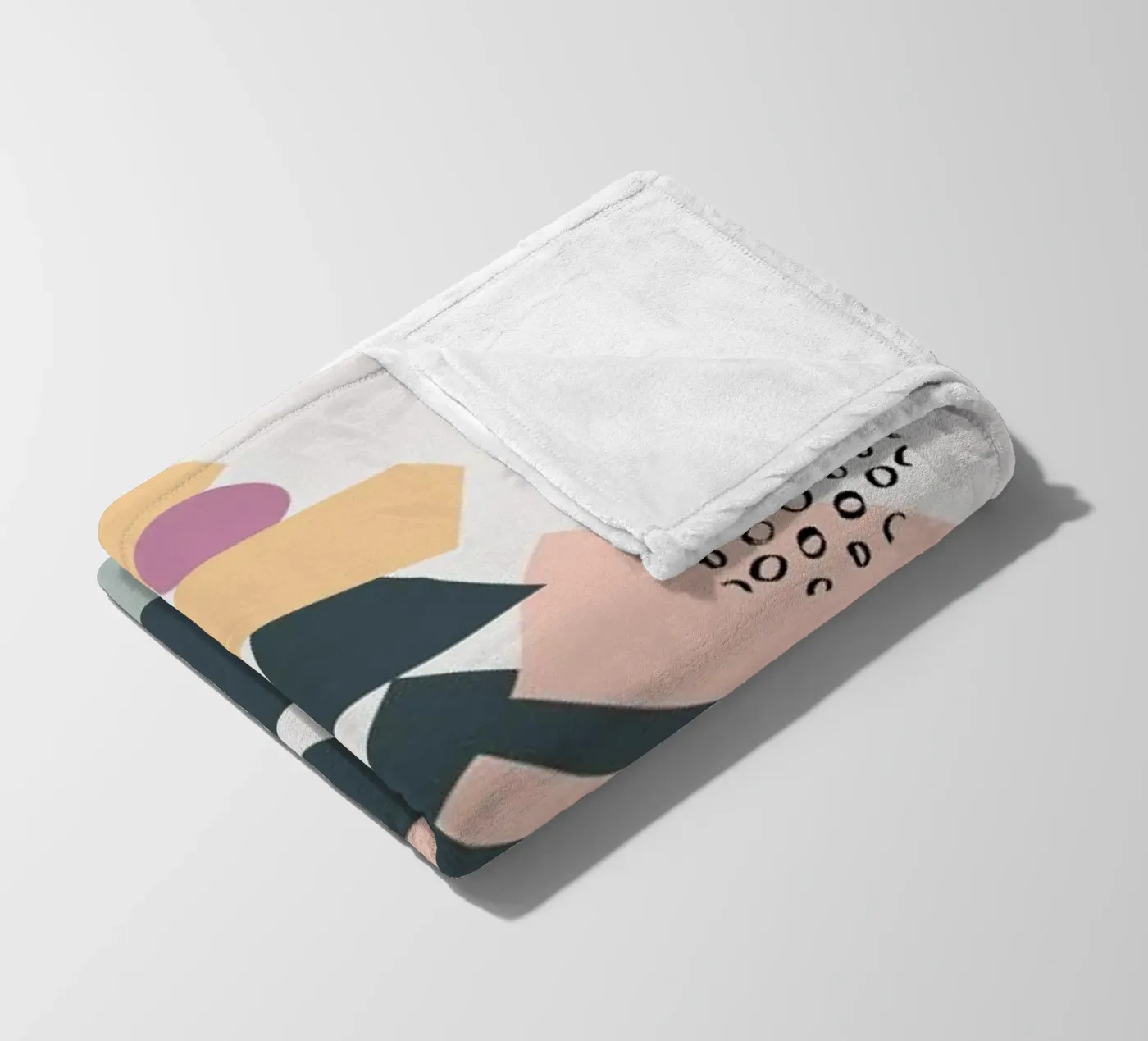 Collage coperta in pile da Linda Gobeta