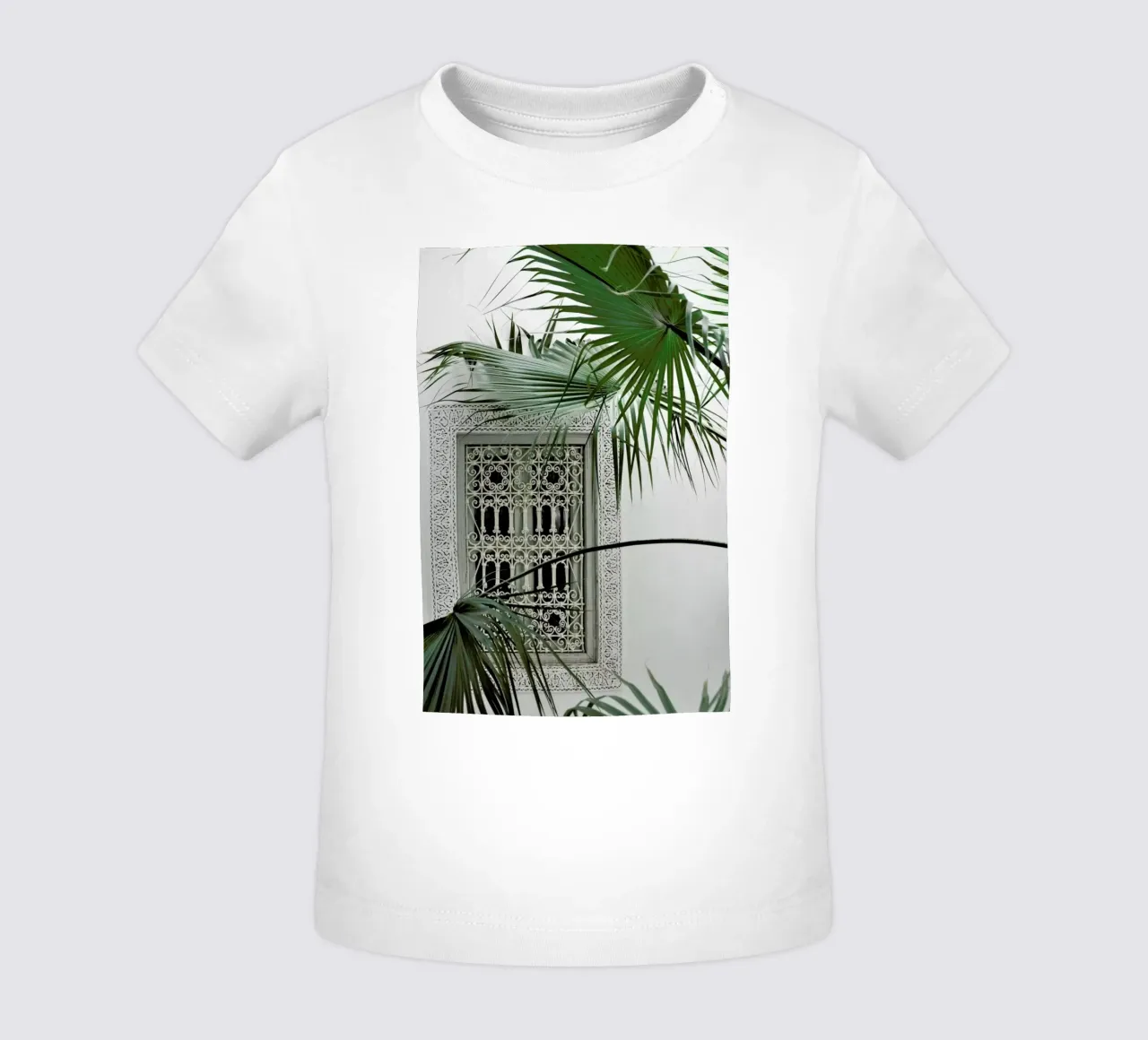 Orient Garden Dreams baby t-shirt van Studio Nahili