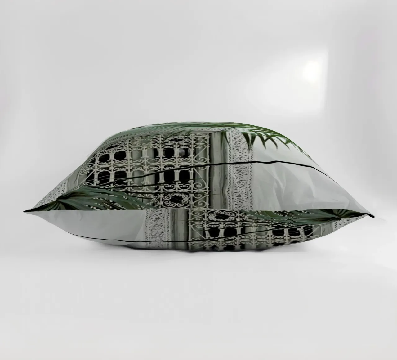 Orient Garden Dreams cuscino da Studio Nahili