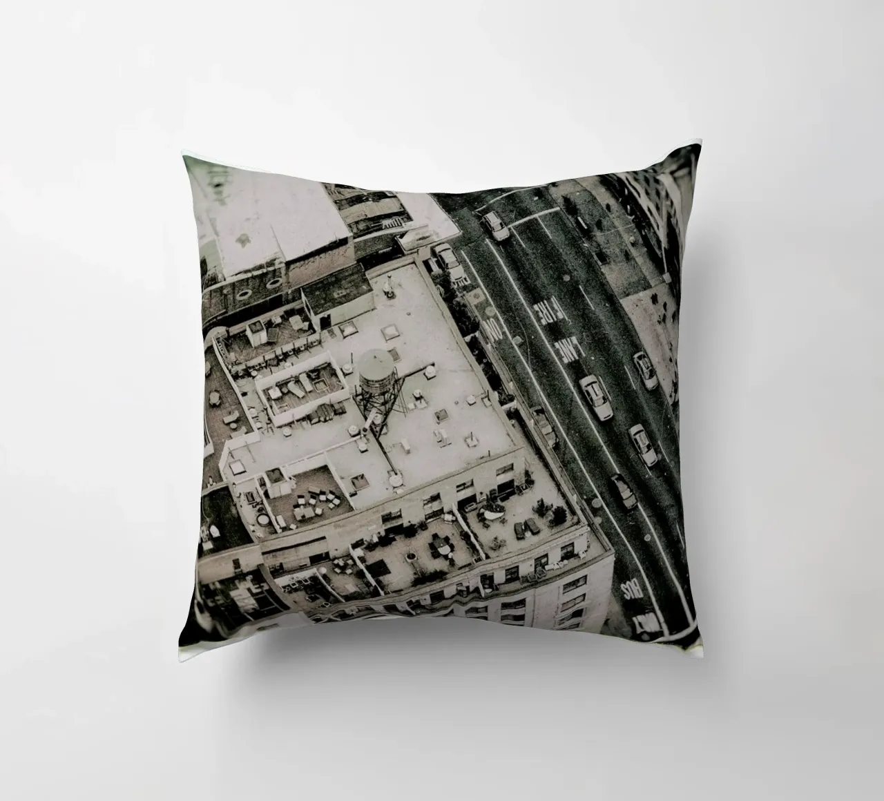 Cabs in the streets of New York City cuscino da JaySan Studio