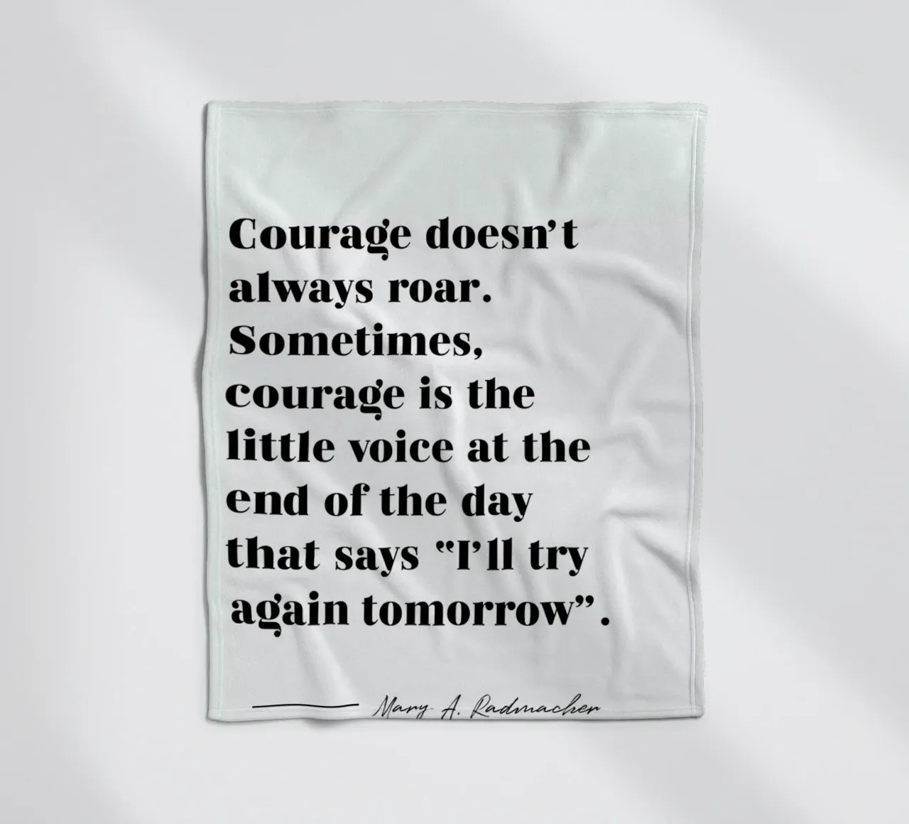 Courage Fleecedecke von typed