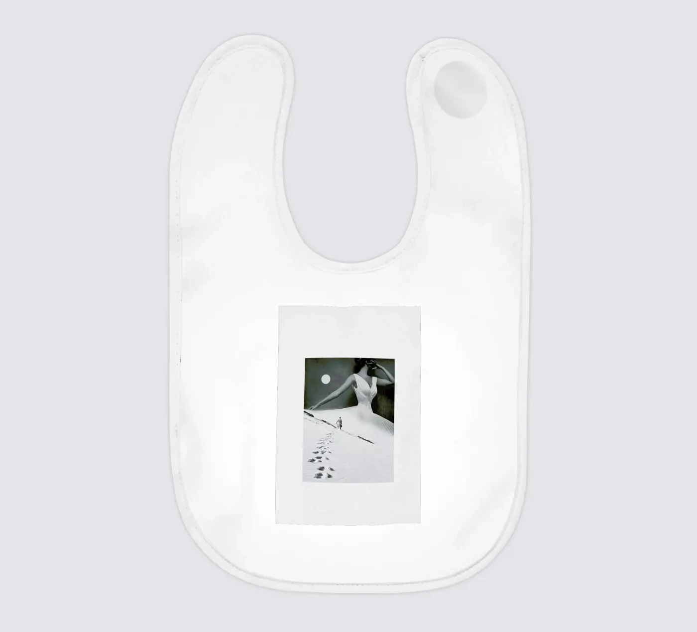 Keep Walking baby bib by Maarten Léon
