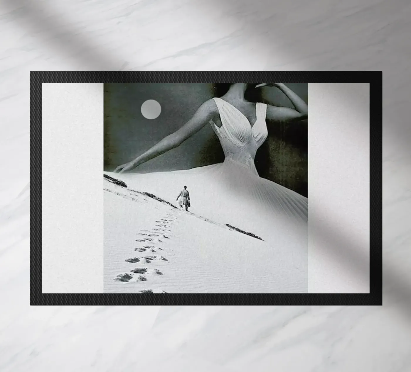 Keep Walking doormat by Maarten Léon