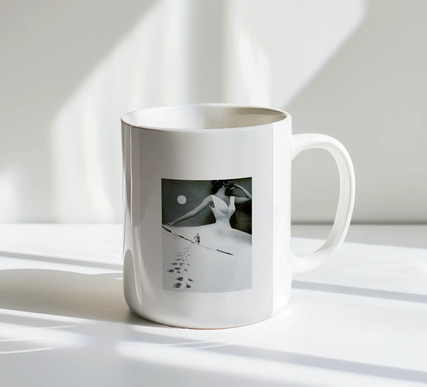 Keep Walking ceramic mug by Maarten Léon