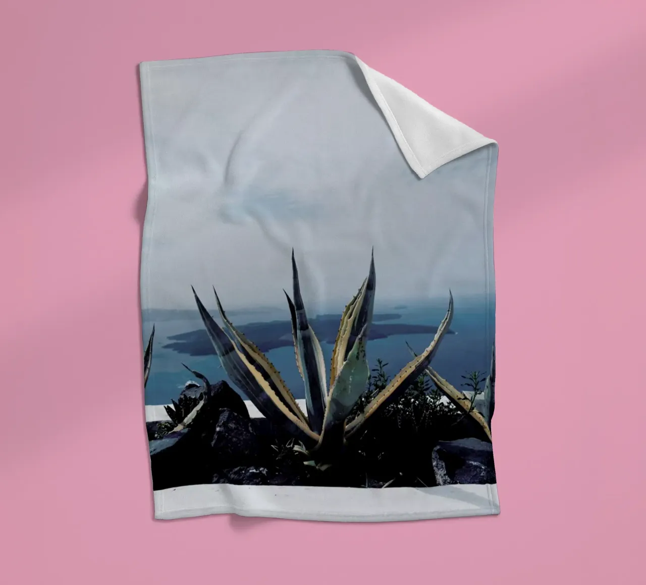 Santorini coperta in pile da Sebastian Hilgetag