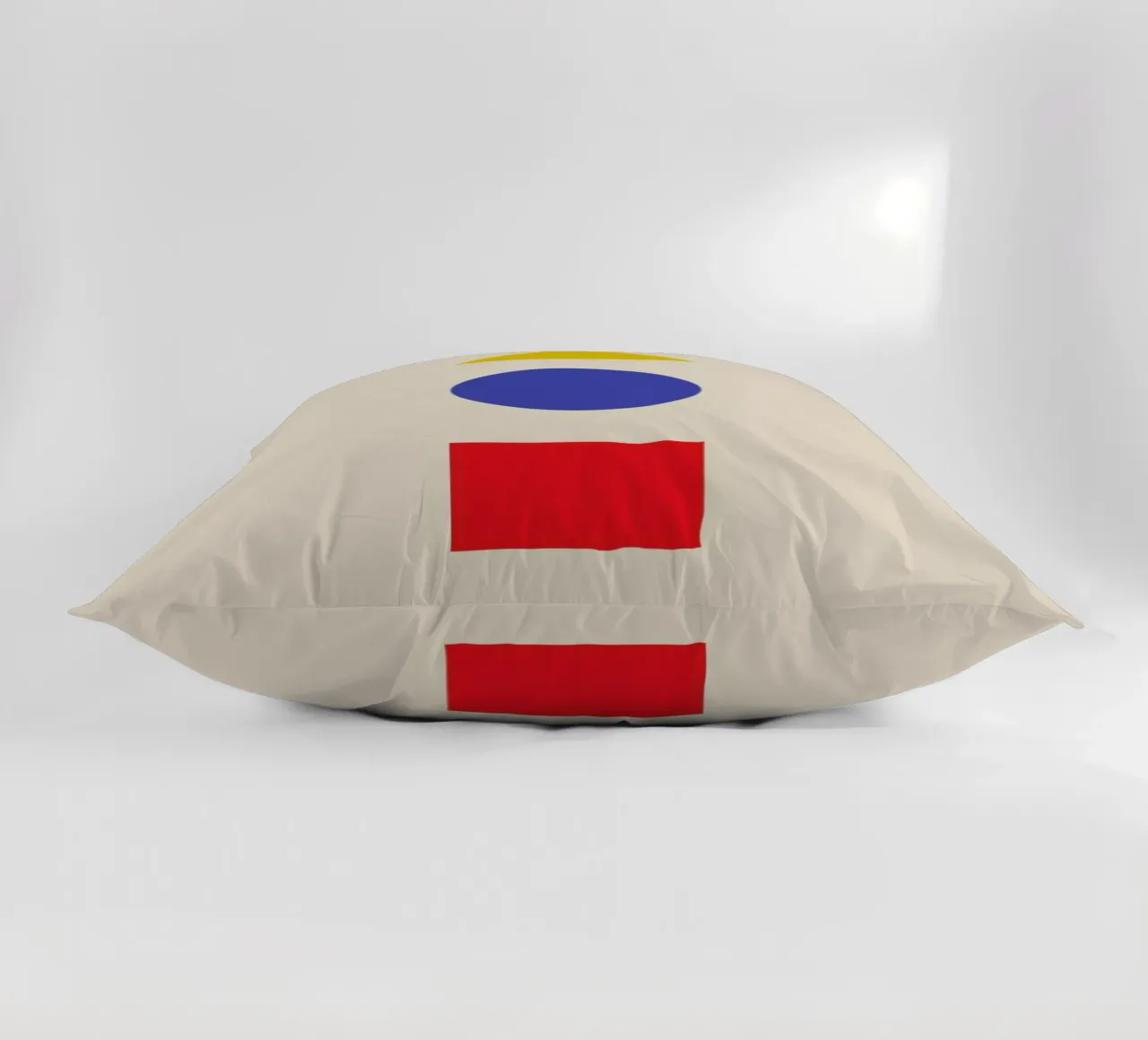 Primary Polygons kussen van Studio One