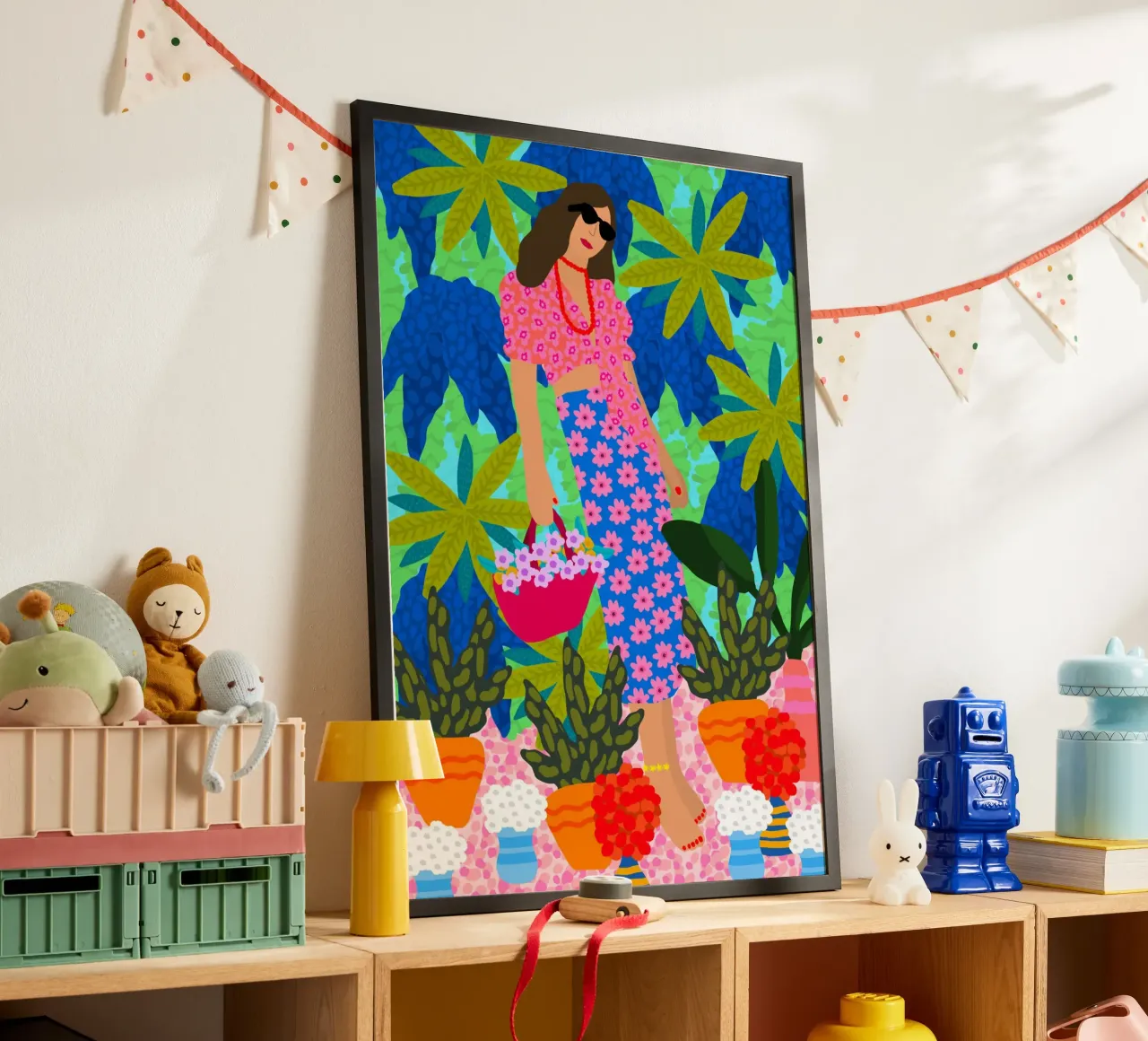 Passeggiata tra i giardini poster con telaio in legno da Pictufy Sun & Spirit