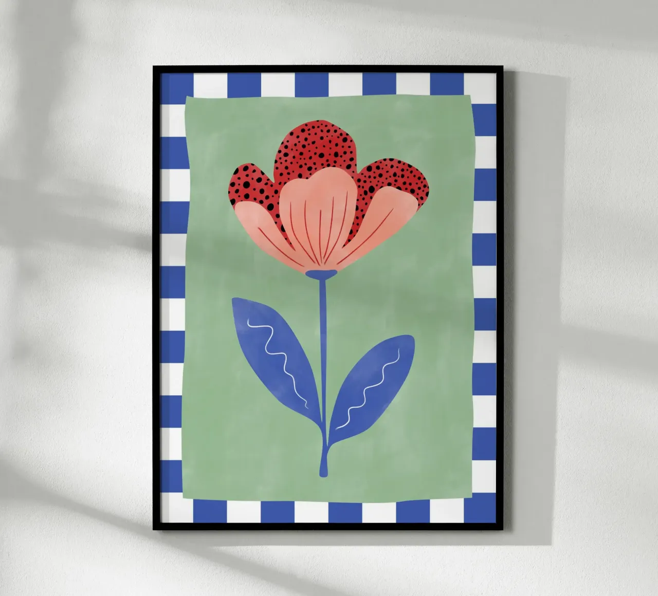 Fiore stilizzato con petali rossi e punti neri poster con telaio in legno da Pictufy Sun & Spirit