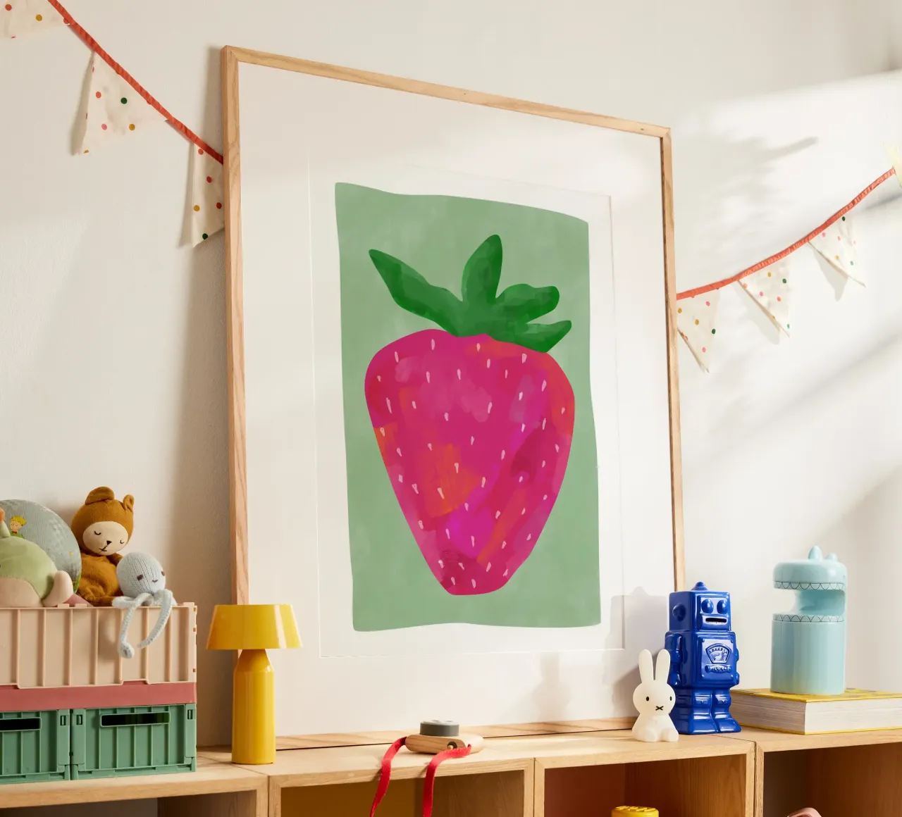 Fragola vibrante poster con telaio in plastica da Pictufy Sun & Spirit