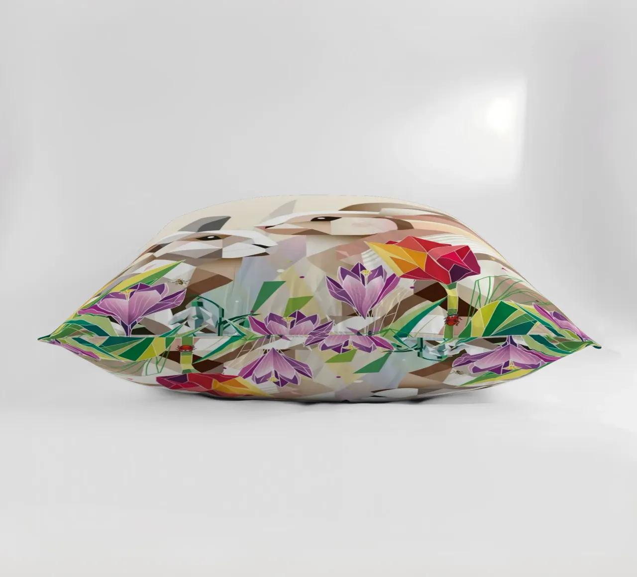 Due coniglietti di Pasqua in un mare di fiori cuscino da namosh