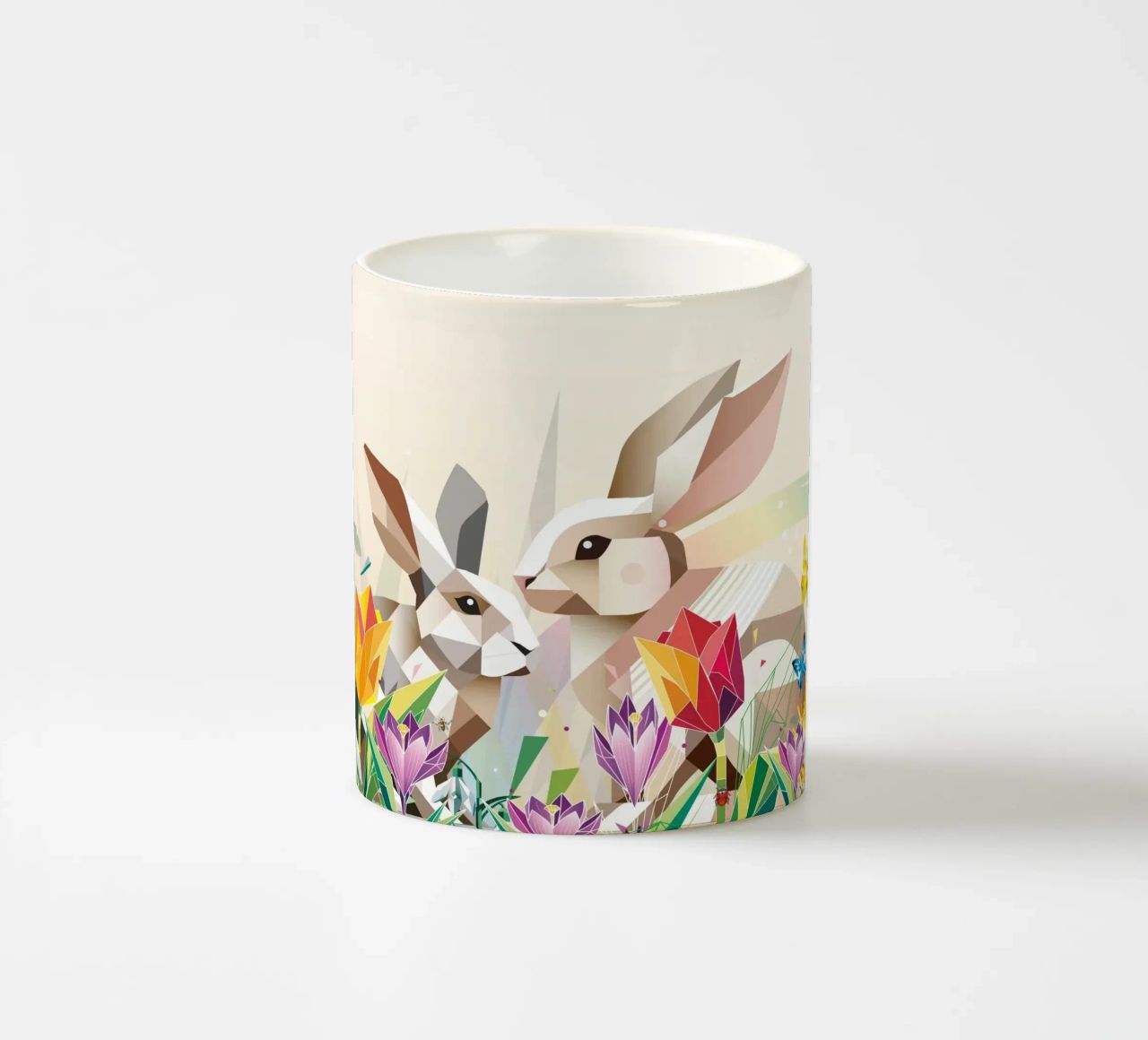 Due coniglietti di Pasqua in un mare di fiori tazza in ceramica da namosh
