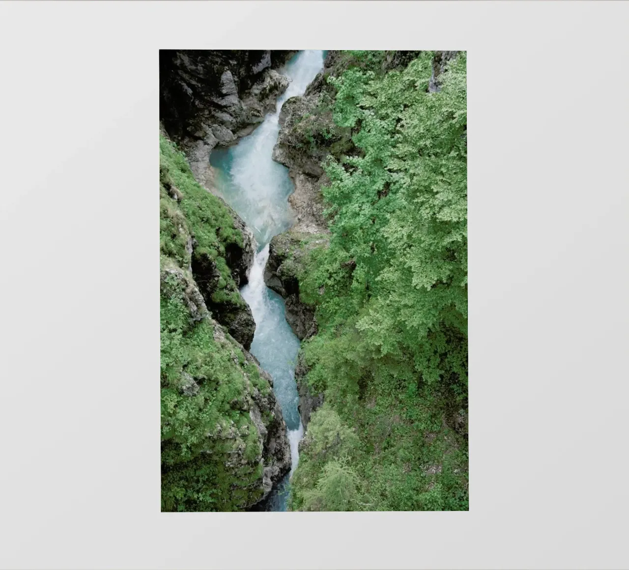 Hiking in the Mountains telo in pvc da Studio Nahili