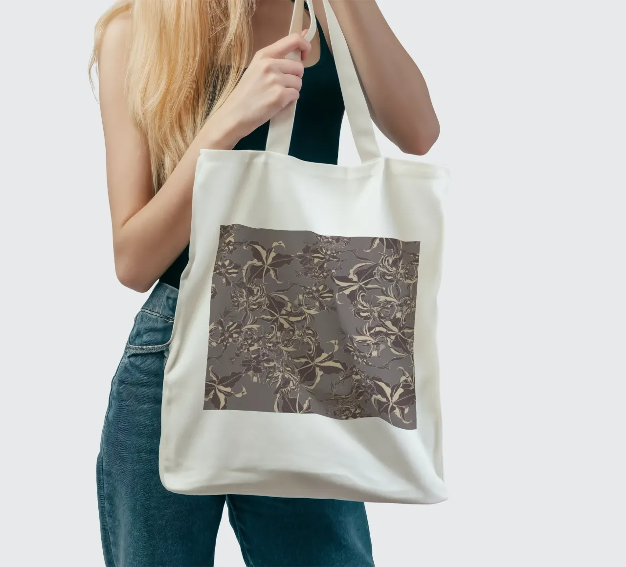 ibi mar2 tote bag by Giulio Iurissevich