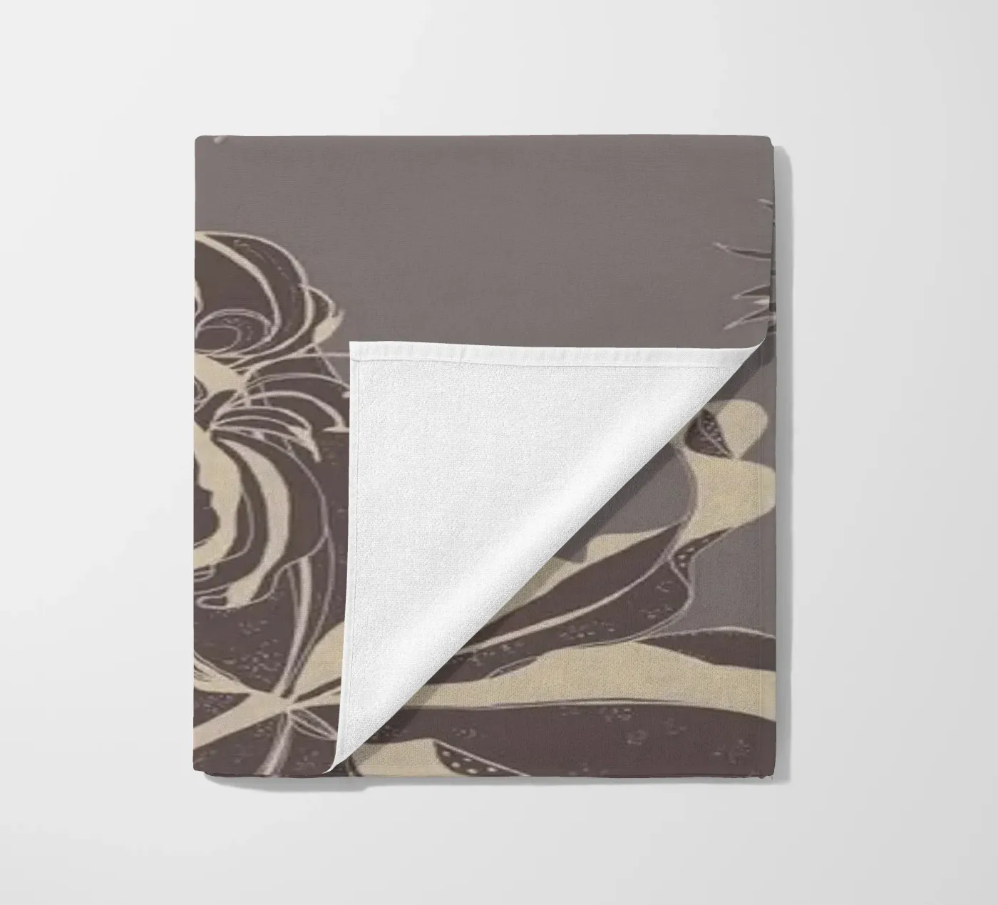 ibi mar2 beach towel by Giulio Iurissevich