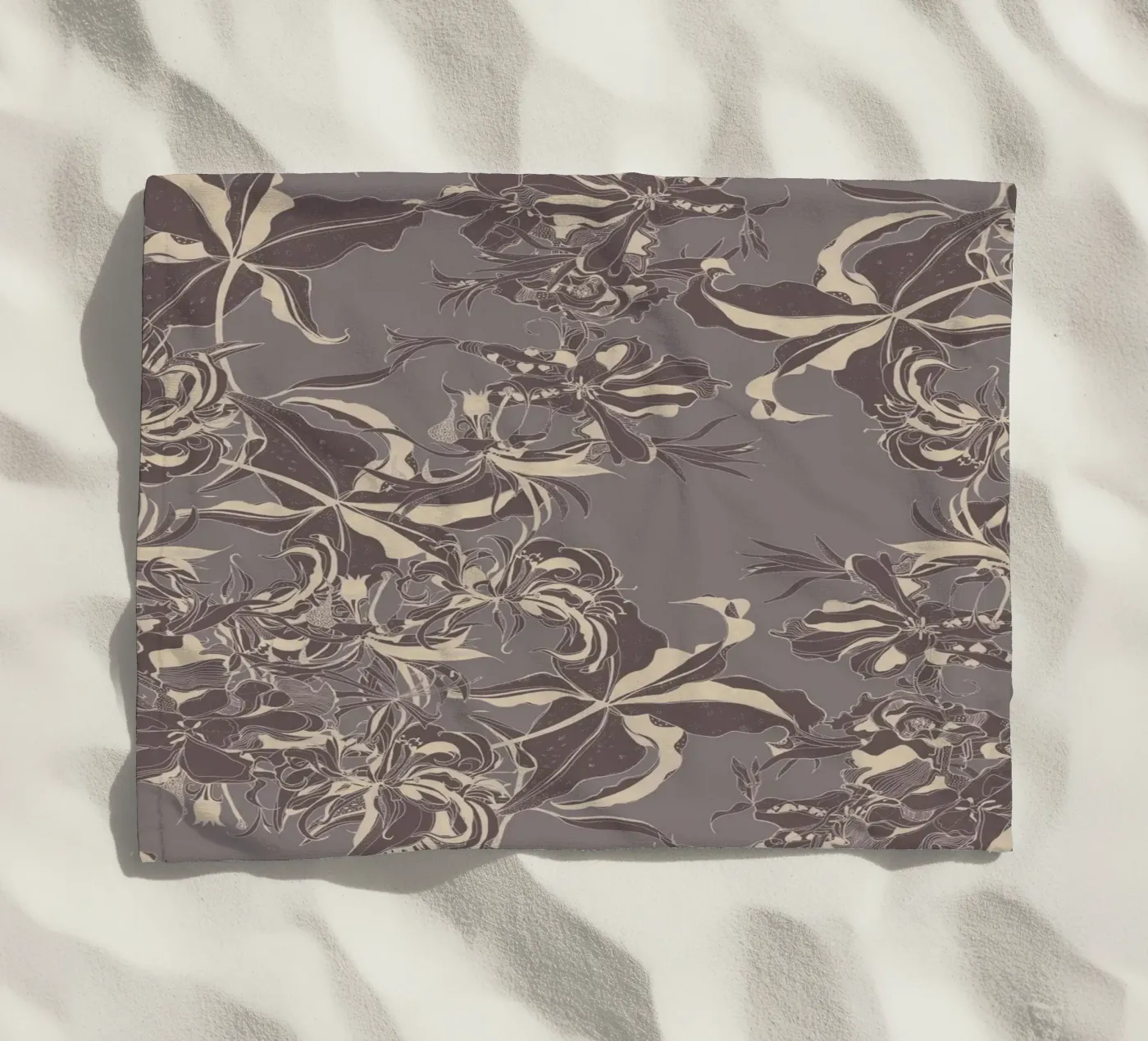 ibi mar2 beach towel by Giulio Iurissevich