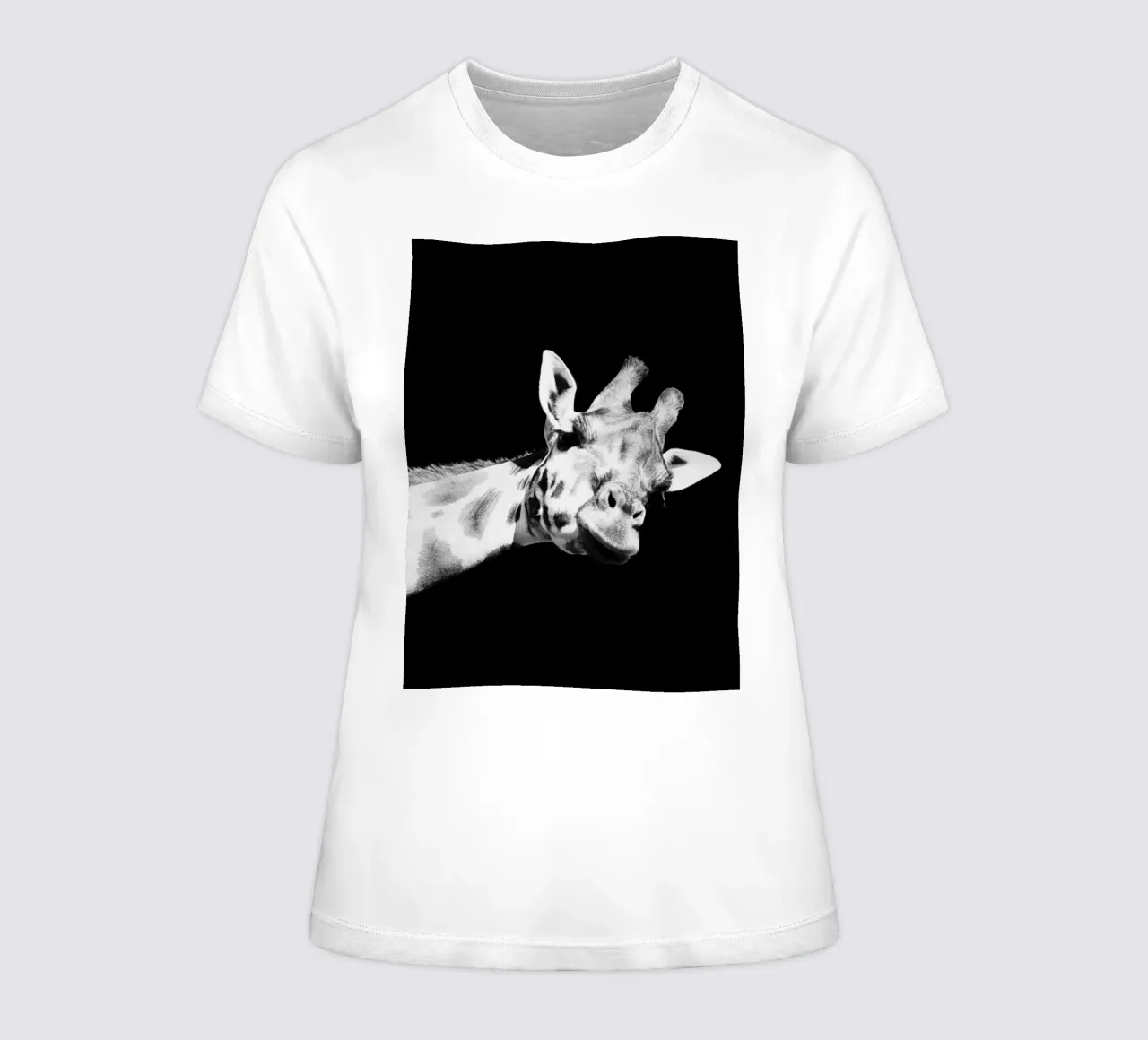 Giraffe t-shirt ajusté pour femmes de DigiWunderwerk