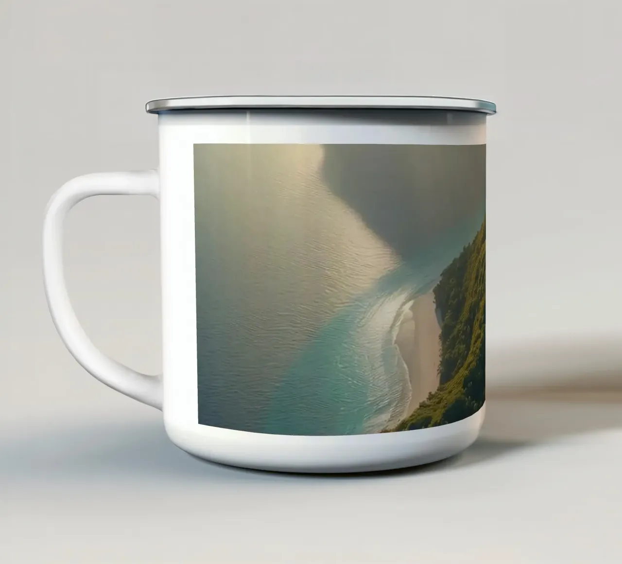Vue aérienne d'une île entourée d'eau cristalline mug en émail de DesignDoodle