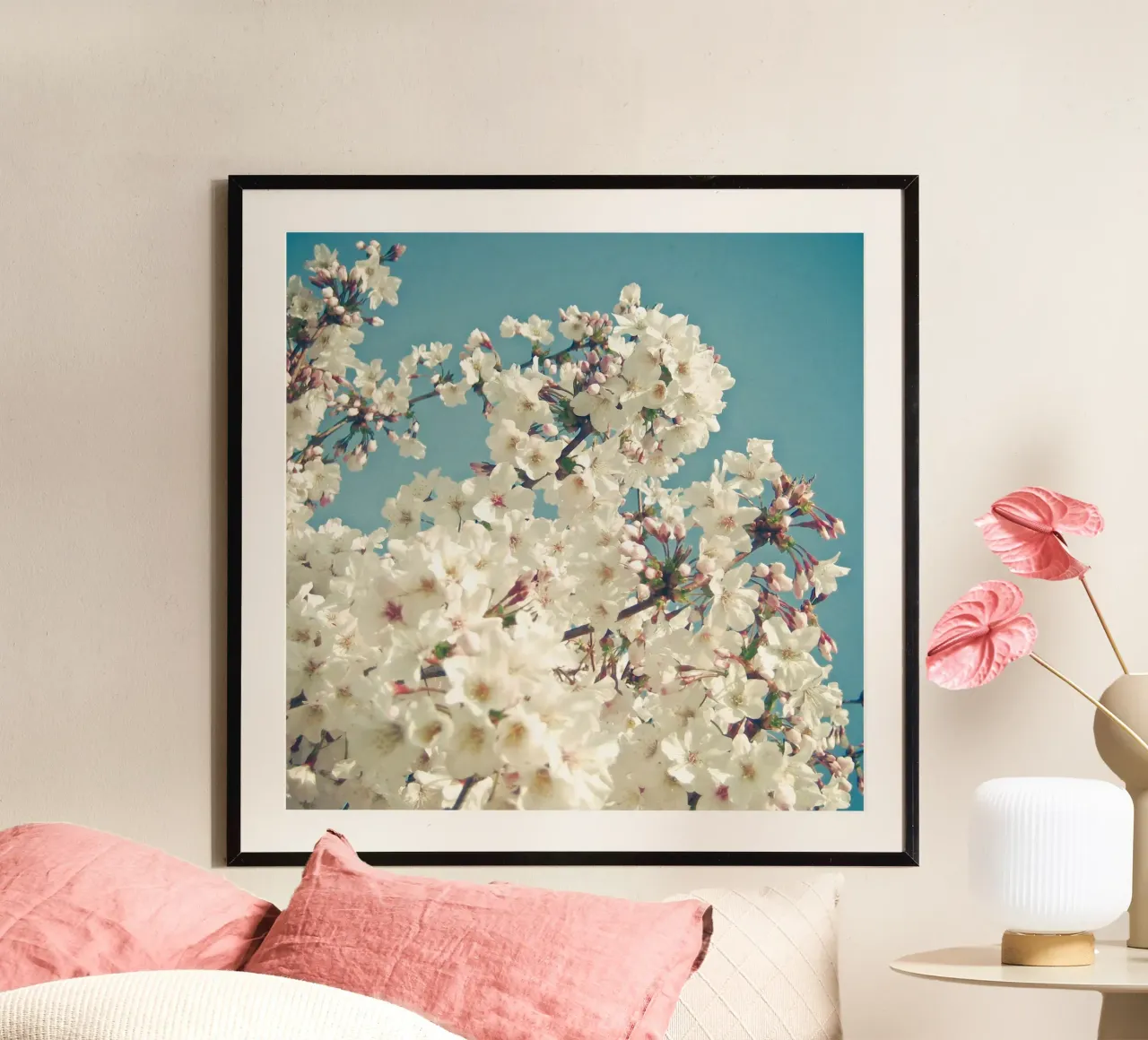 Germogli a maggio poster con telaio in plastica da Cassia Beck Photography