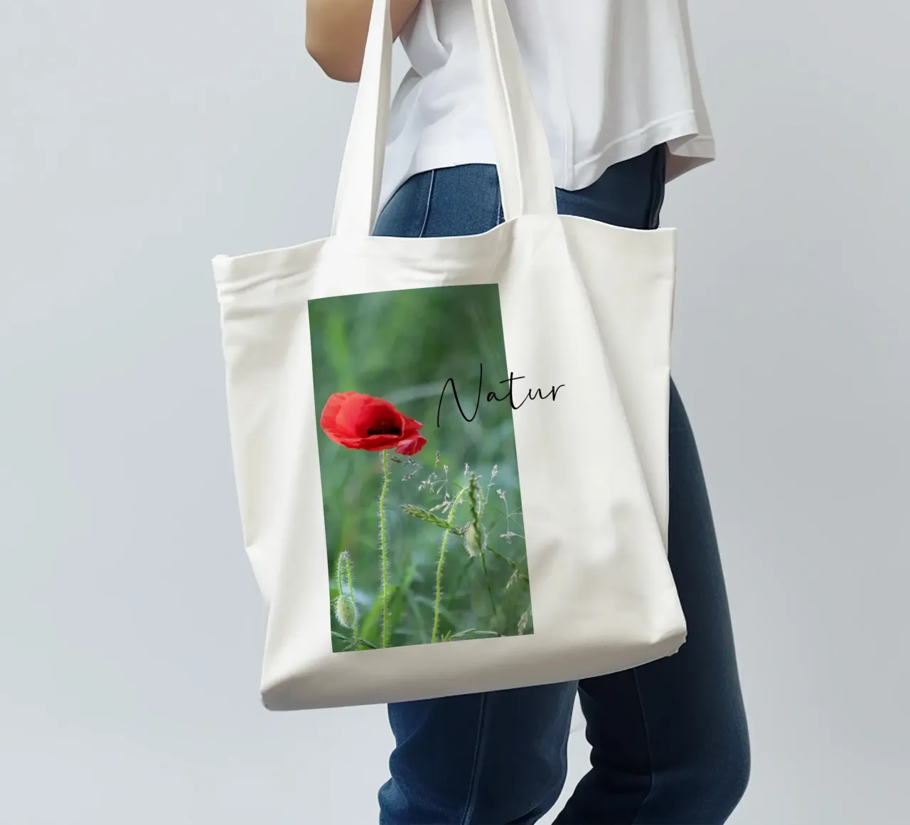 Poppies in the field tote bag by Kreativernetzt