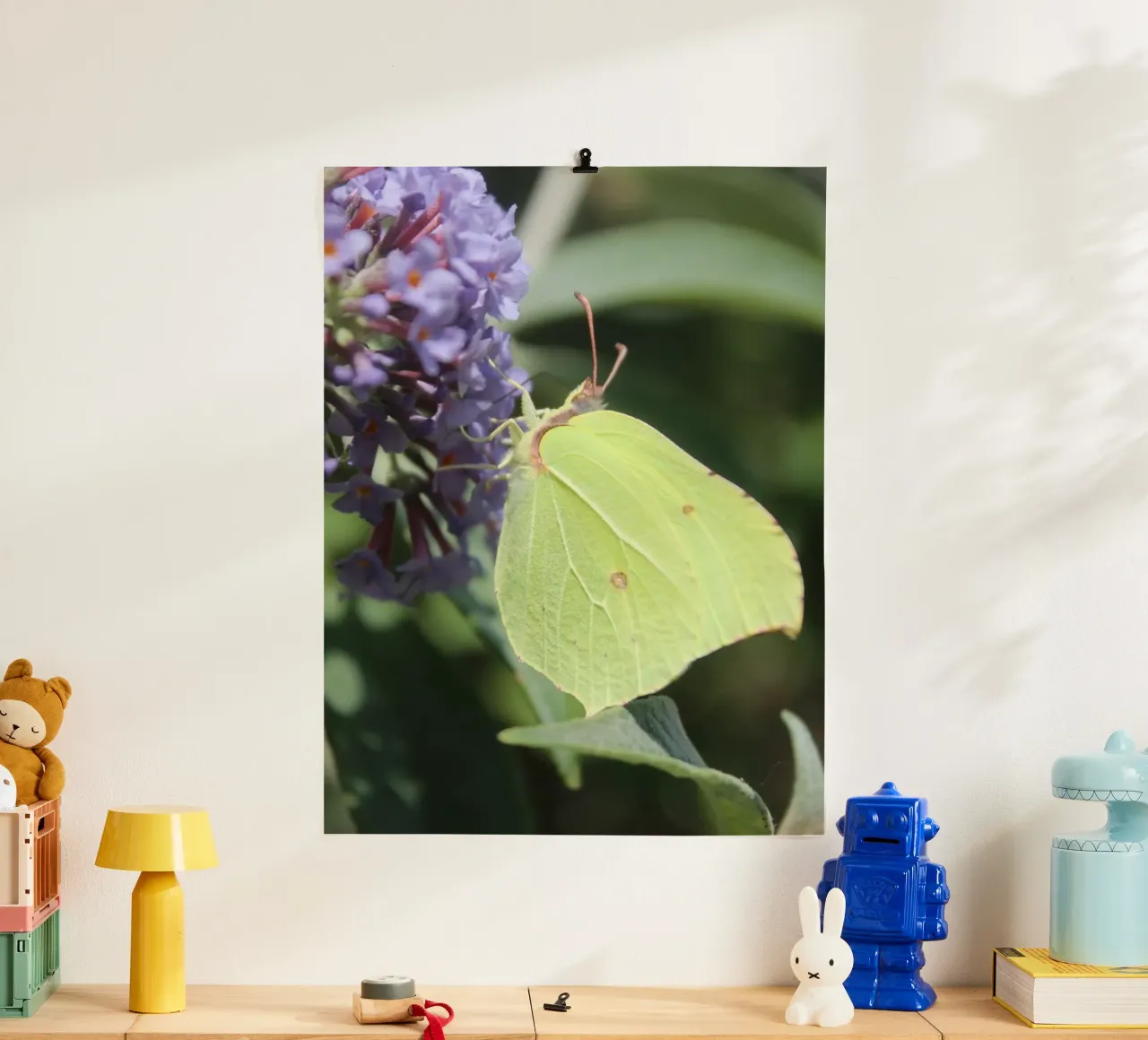 Gelber Schmetterling poster con telaio in plastica da Kreativernetzt