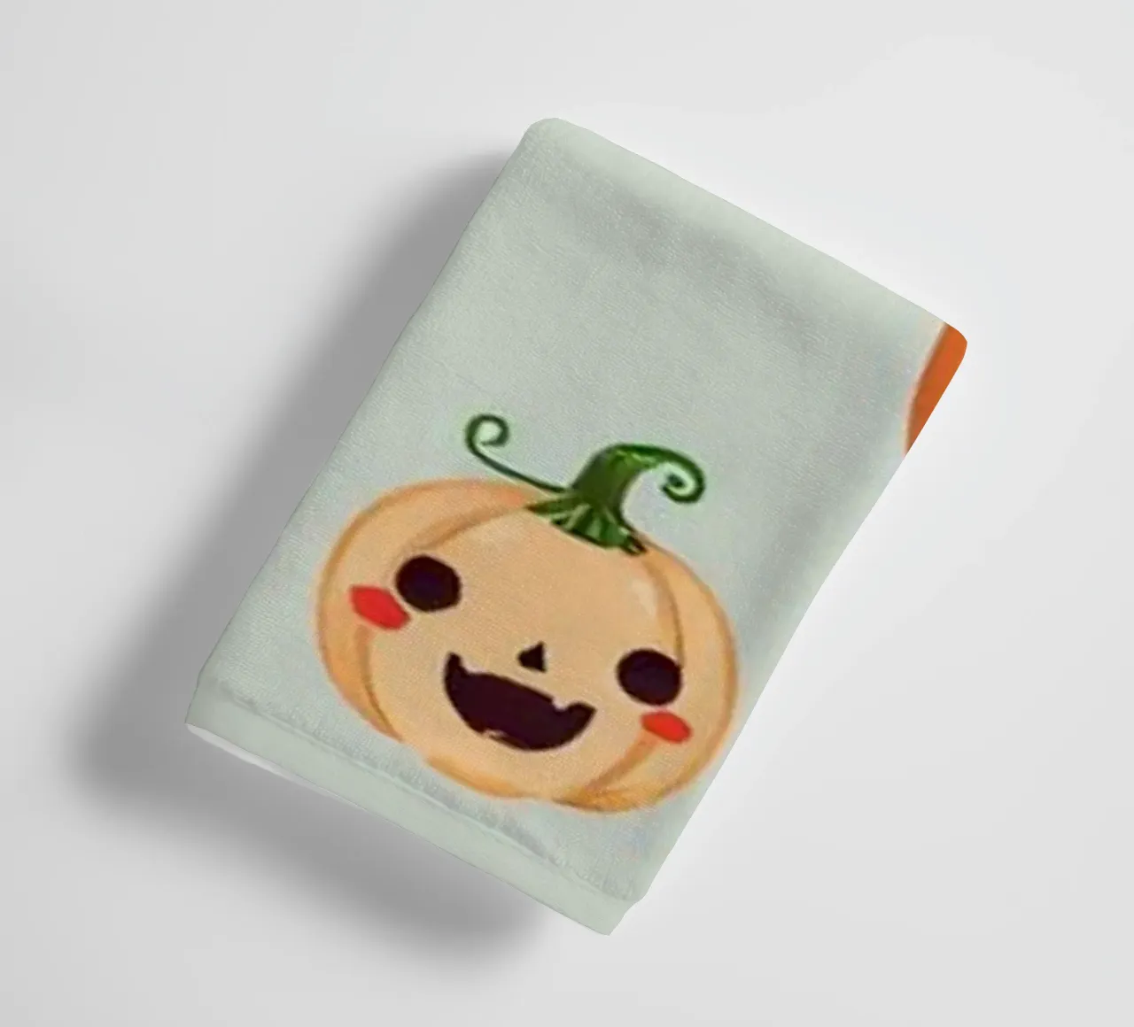 Simpatica illustrazione a tema Halloween con zucca sorridente asciugamano da bagno da DesignDoodle