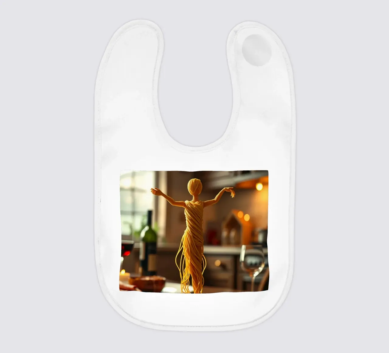 Una scultura di pasta si trova su un piatto in un accogliente tavolo da cucina bavaglino da DesignDoodle