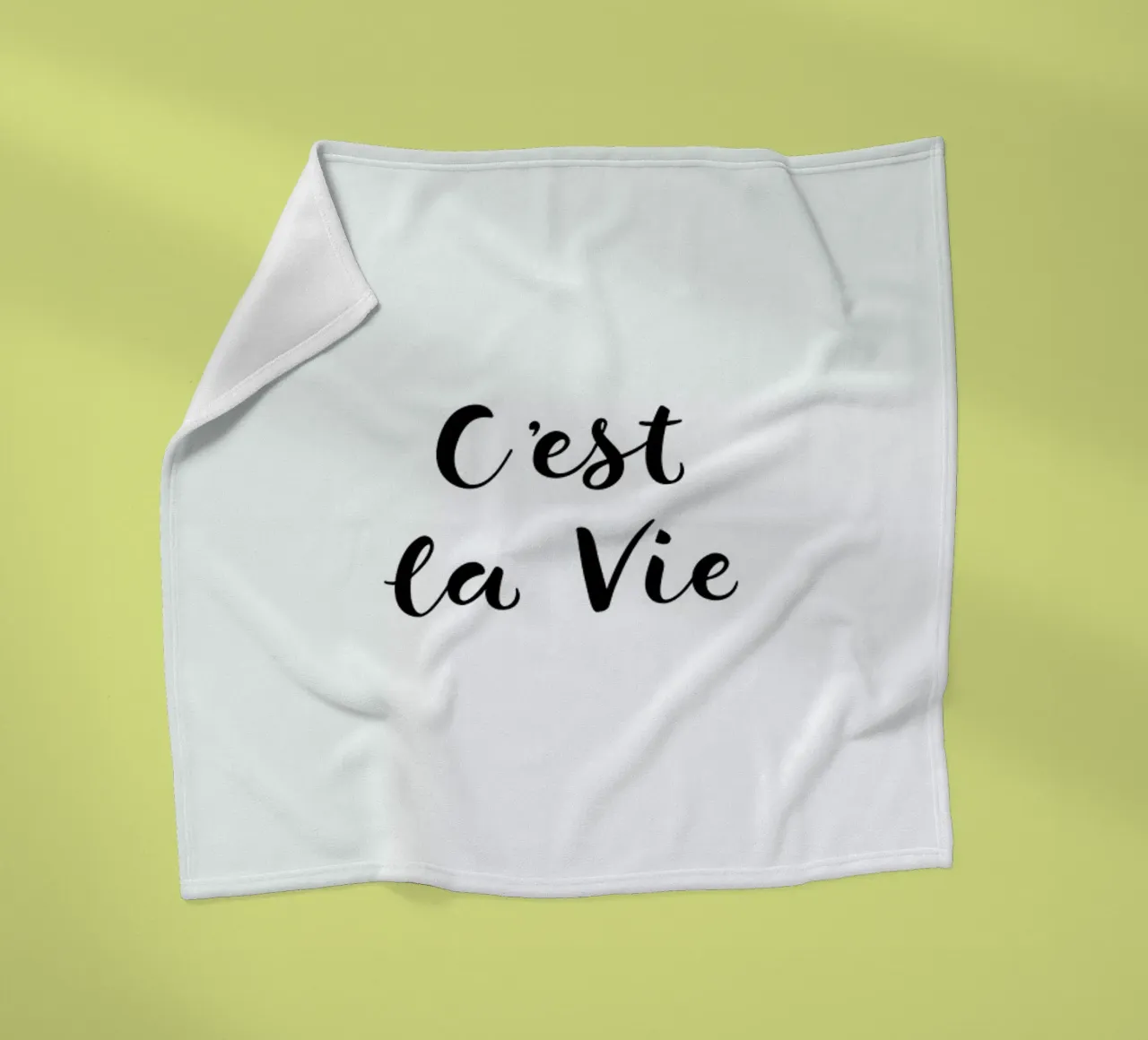 C'est la Vie coperta in pile da typed