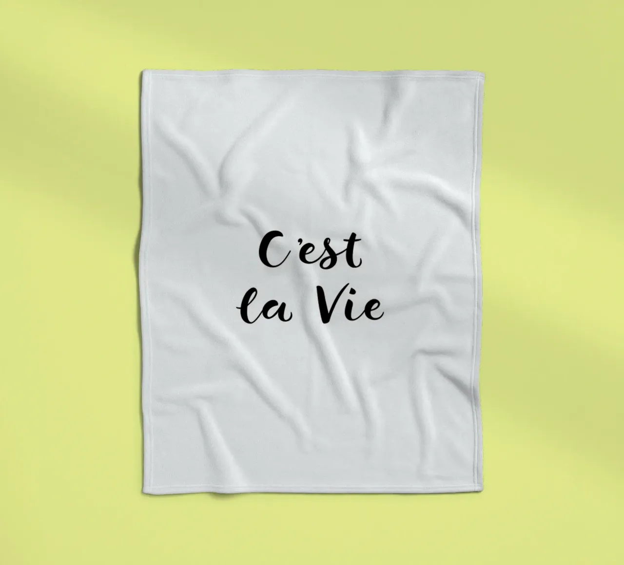C'est la Vie coperta in pile da typed
