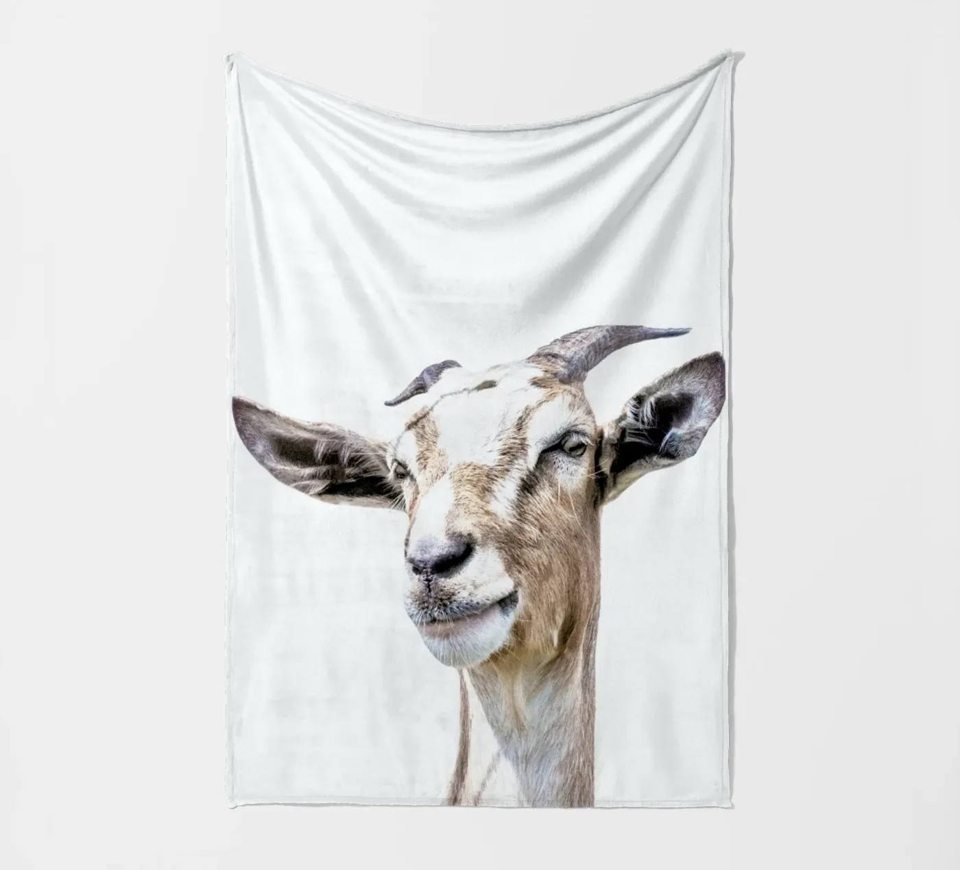 Goat coperta in pile da Victoria Frost