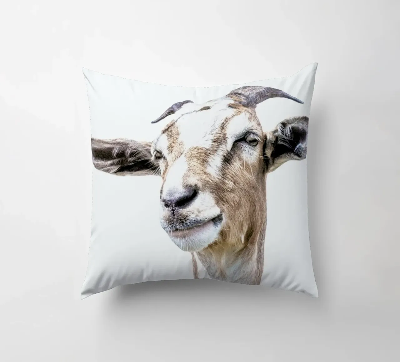 Capra cuscino da Victoria Frost