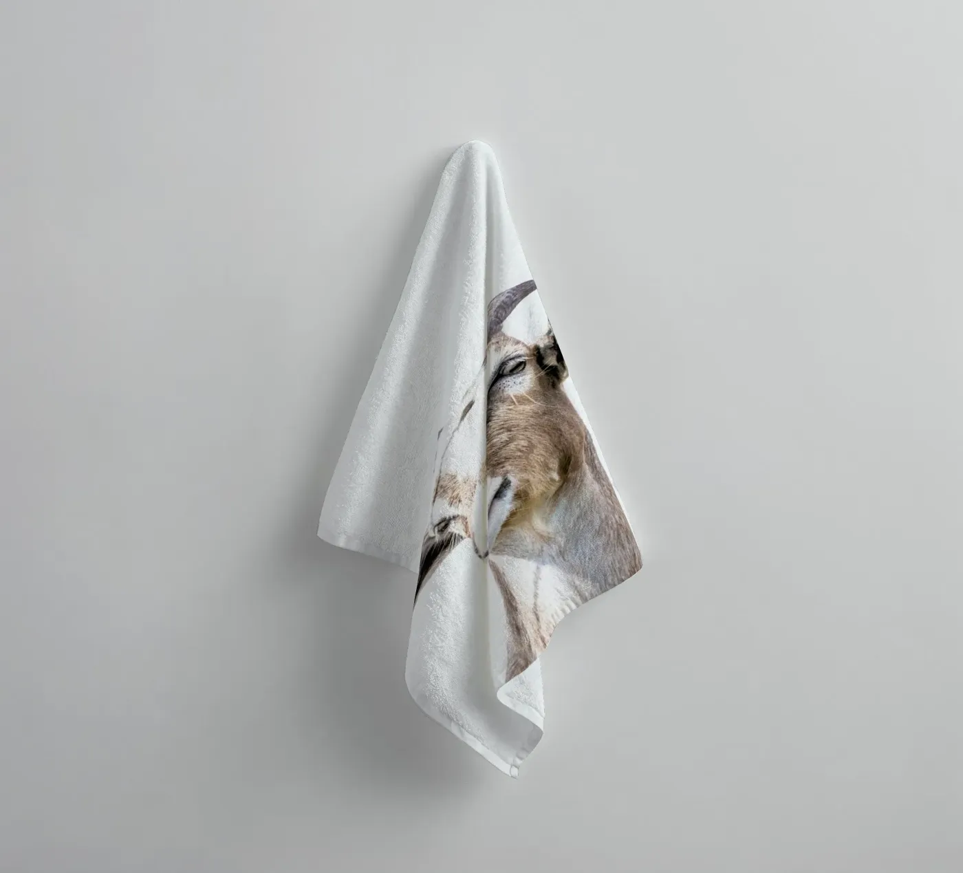 Geit badhanddoek van Victoria Frost