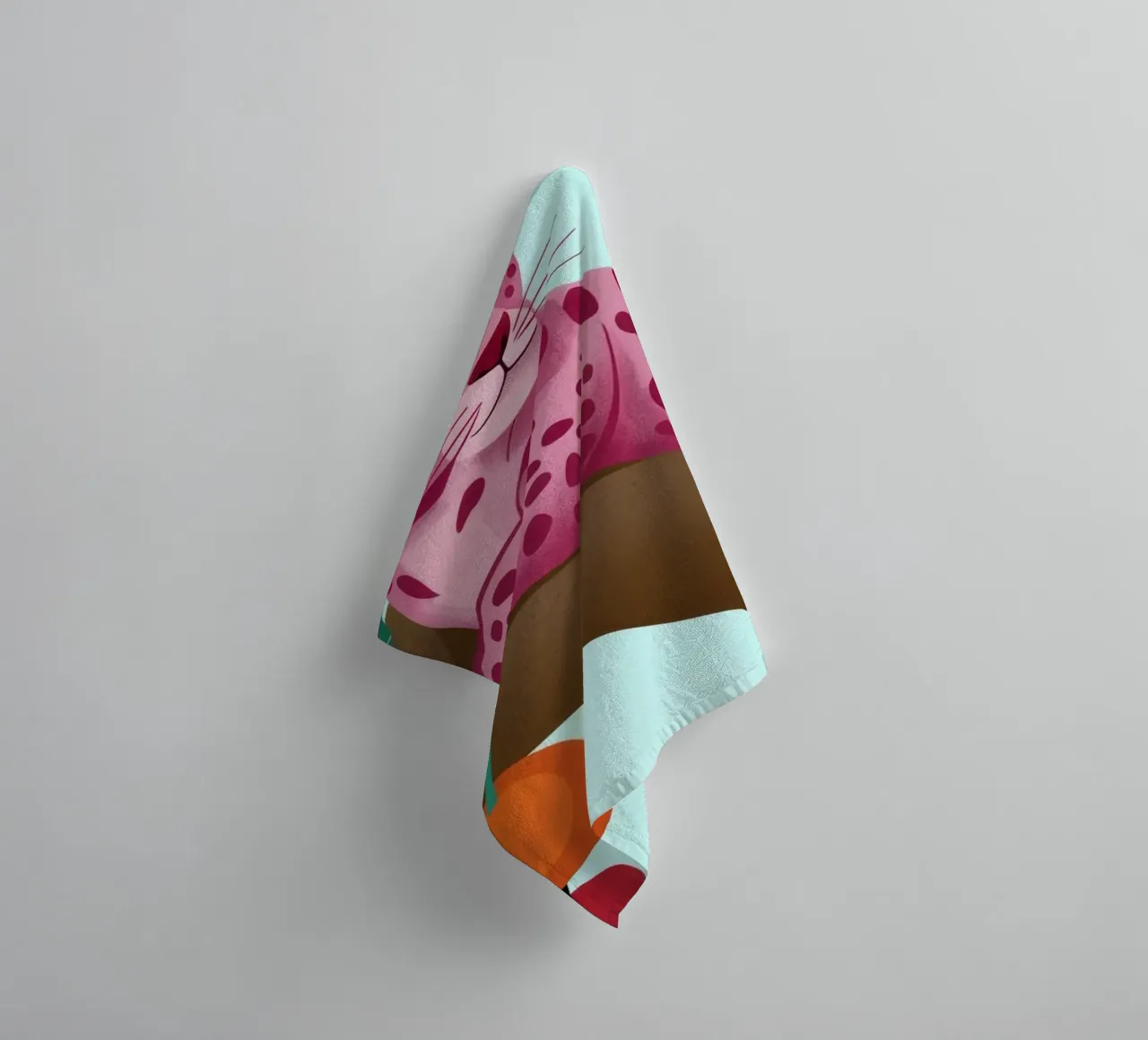Leopardo rosa esotico asciugamano da bagno da Veiled Canvas