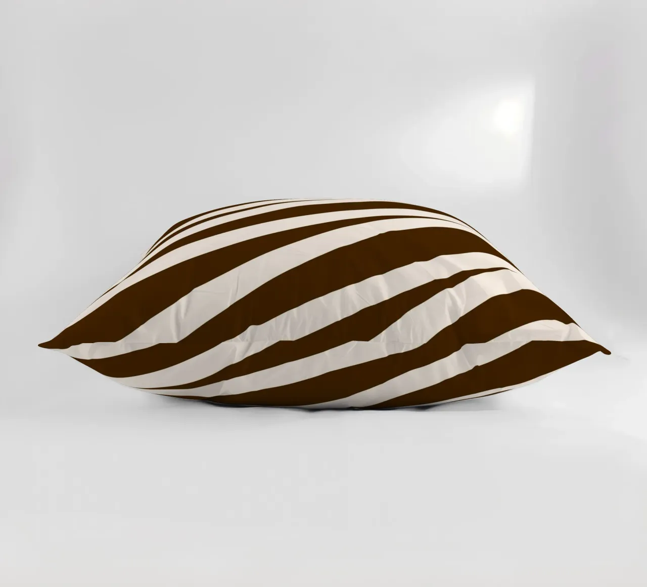 Linea a zig-zag cuscino da MODERN NUANCE