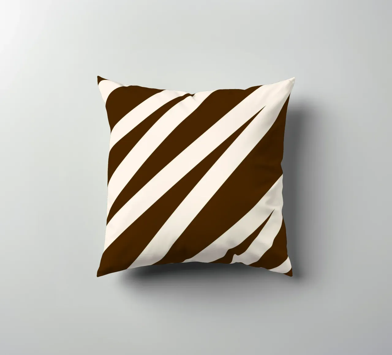 Linea a zig-zag cuscino da MODERN NUANCE