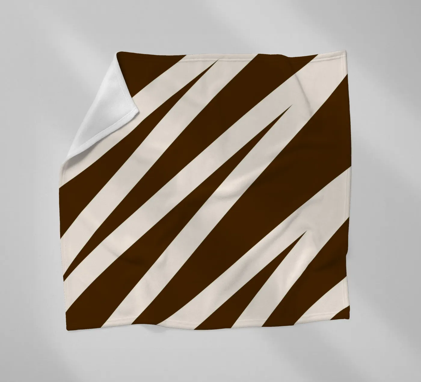 Zigzaglijn fleecedeken van MODERN NUANCE