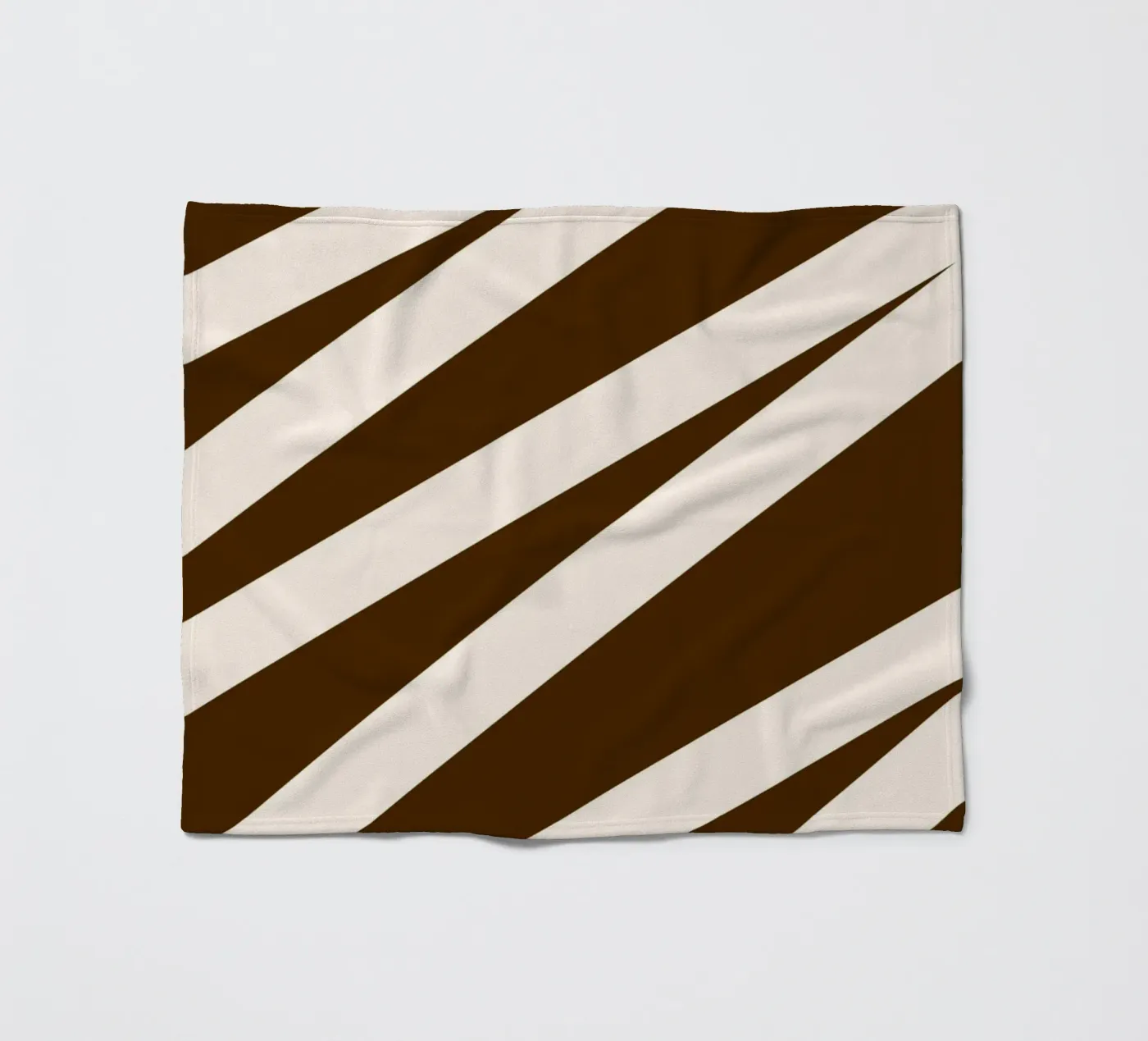 Zigzaglijn fleecedeken van MODERN NUANCE