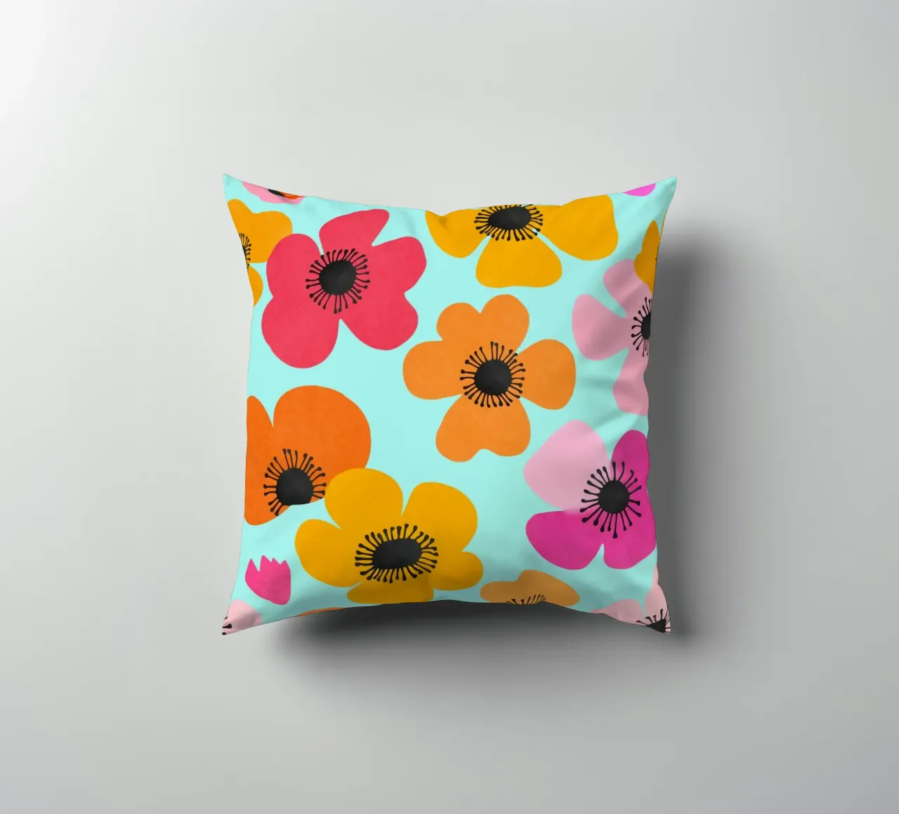 Midcentury Playful Botanica Bold Multicolor Retro Flowers Tu cuscino da Andrea Haase Modern Home