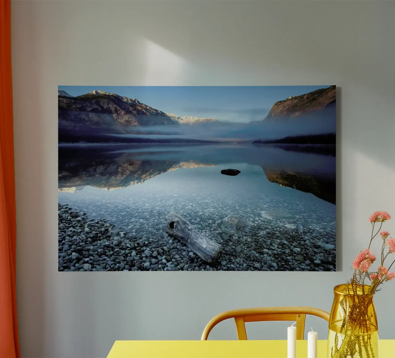 Bohinj's Tranquility - Bor tela con Cornice a cassetta da Pictufy