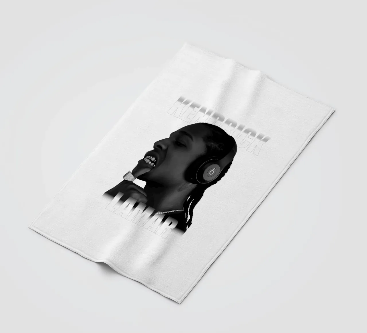 Kendrick Lamar - Not Like Us coperta in pile da Aiden Hermisto
