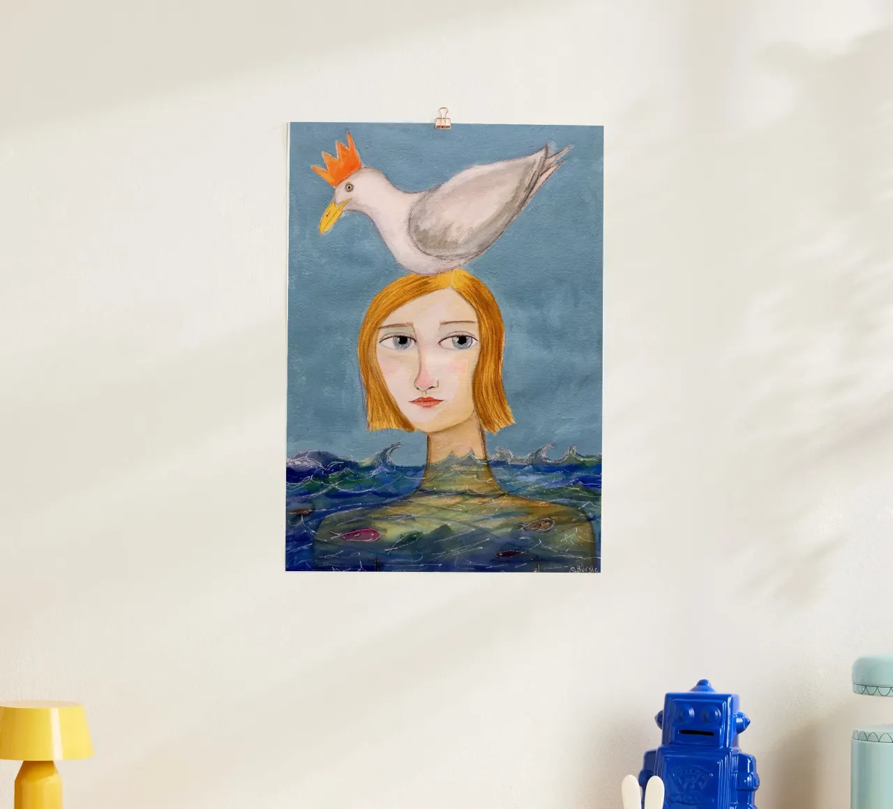 Nuotatrice con gabbiano poster con telaio in plastica da Pictufy Sun & Spirit