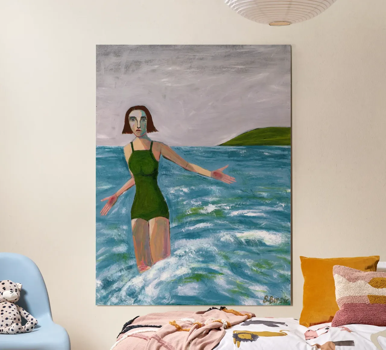 Donna in riva al mare poster con telaio in plastica da Pictufy Sun & Spirit