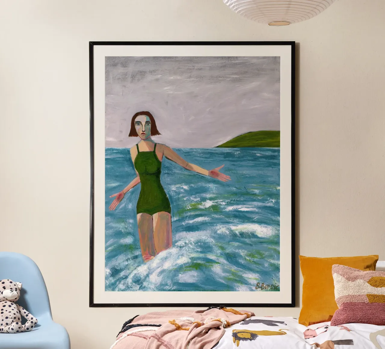 Donna in riva al mare poster con telaio in plastica da Pictufy Sun & Spirit