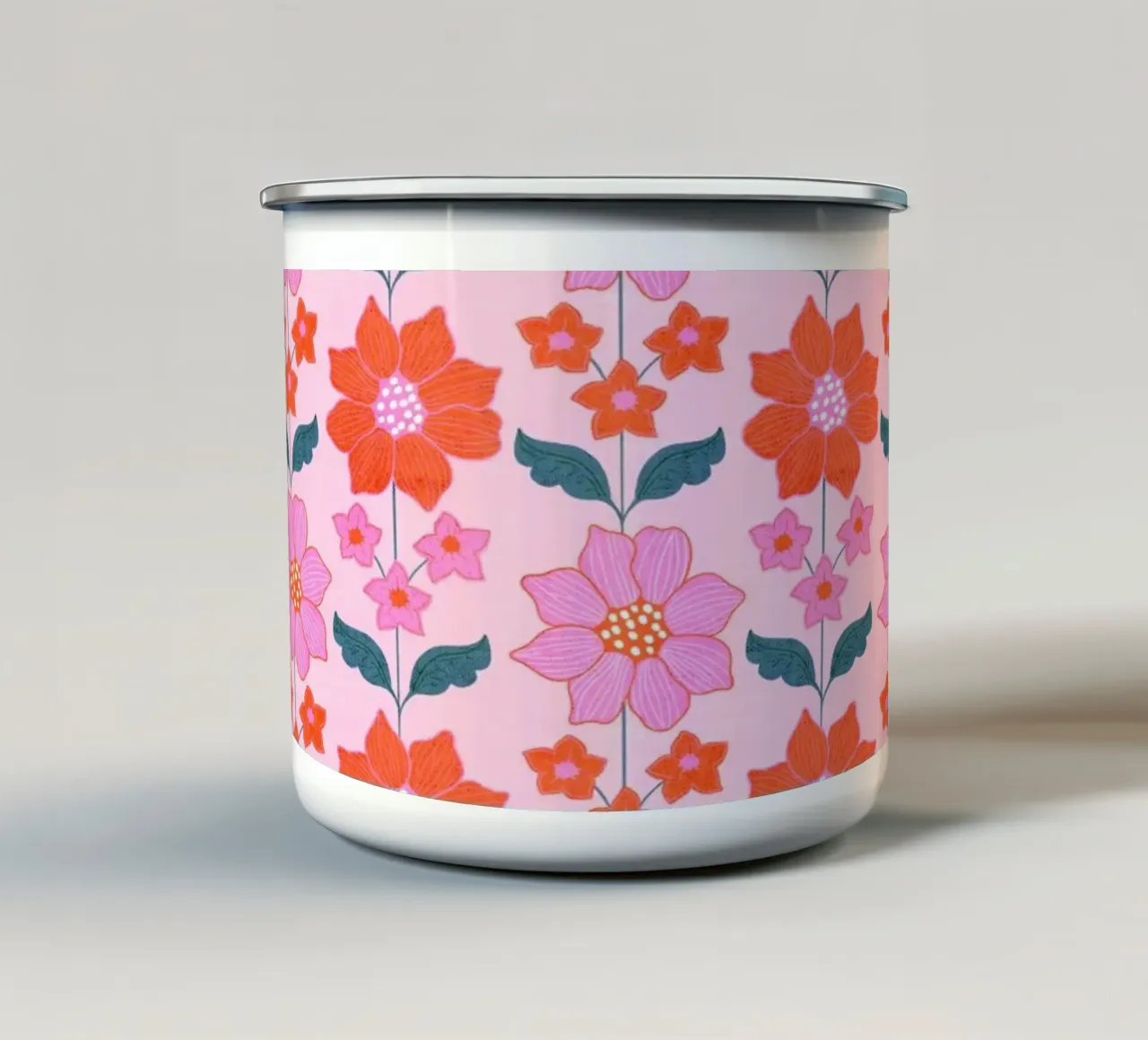Allegri fiori di primavera in rosa e arancione tazza in smalto da showmemars
